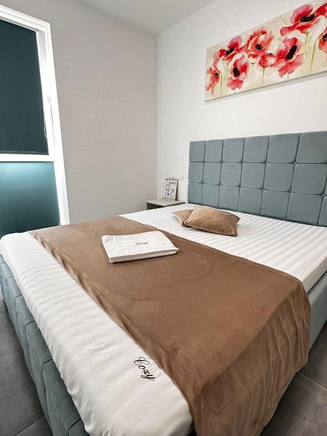 Lovely Apartment In Beautiful #Tirgu Mures At Maurer Residence Târgu-Mureş Exteriör bild